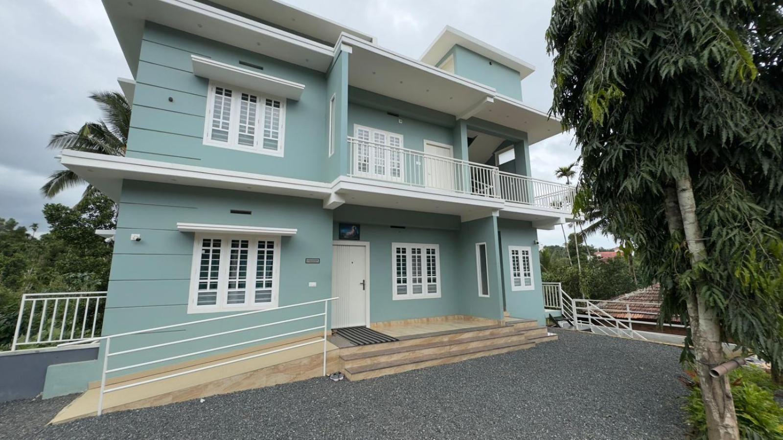 The Karlyle Homestay Vaduvanchal Zewnętrze zdjęcie